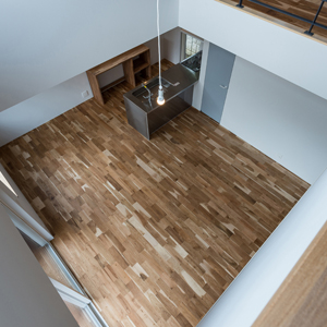 知性を感じる家